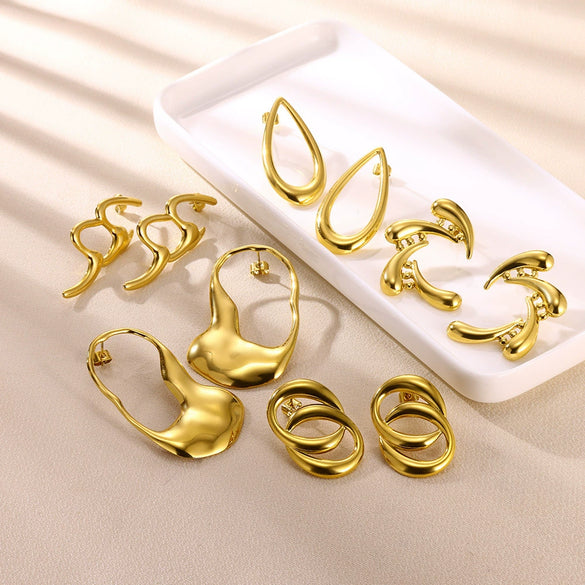 Wholesale Stainless Steel Geometric Minimalist Women's Earrings With Electroplating