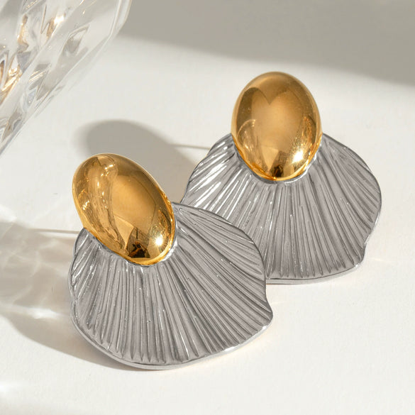 Wholesale Stainless Steel Geometric Oval Fishtail Color Matching Earrings With Electroplating