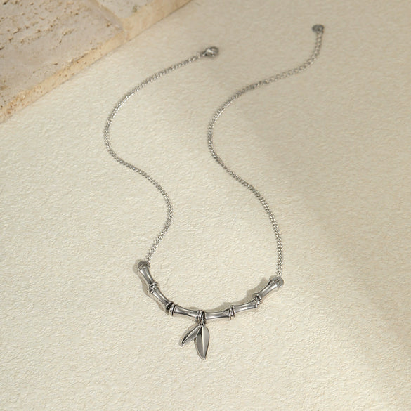 Wholesale Stainless Steel Geometric Pattern 18K Gold Plated Office Lady Style Necklace