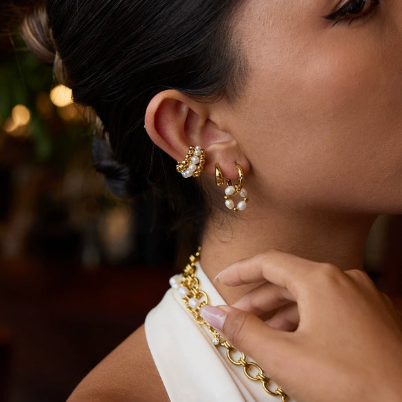 Wholesale Stainless Steel Geometric Pearl Earrings With Hammer Pattern Electroplated Jewelry For Women