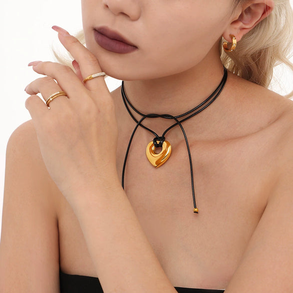 Wholesale Stainless Steel Geometric Pendant Jewelry With Electroplating For Women