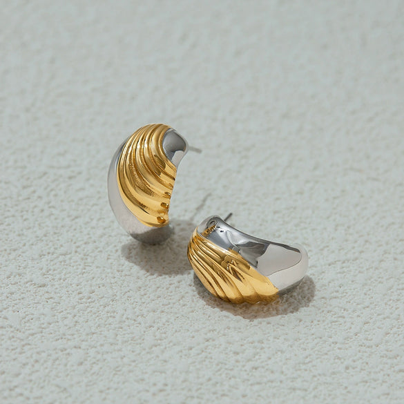 Wholesale Stainless Steel Geometric Retro Style Electroplating Double C Earrings For Women