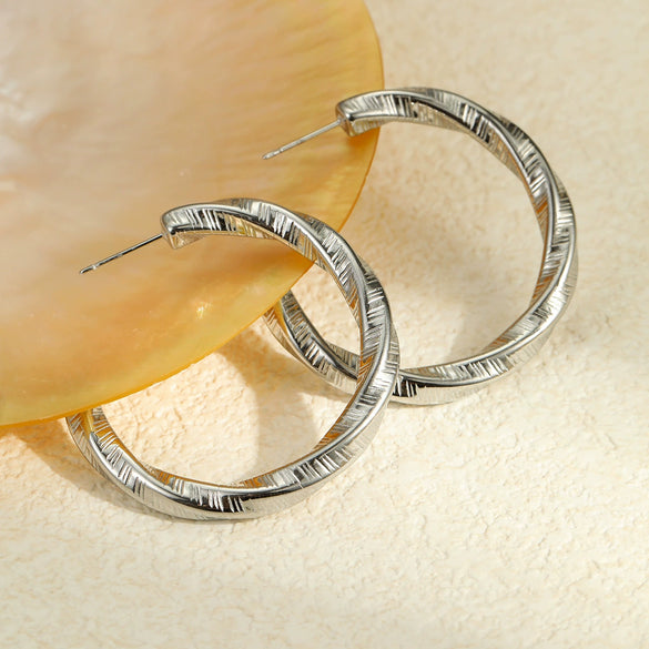 Wholesale Stainless Steel Geometric Ring Shaped Round Bead Electroplated Women's Fashion Earrings