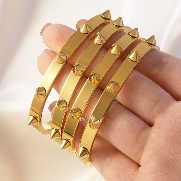 Wholesale Stainless Steel Geometric Rivet Bracelet With 18K Gold Plating