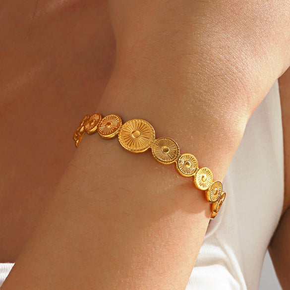 Wholesale Stainless Steel Geometric Round Electroplating Bracelet For Ladies