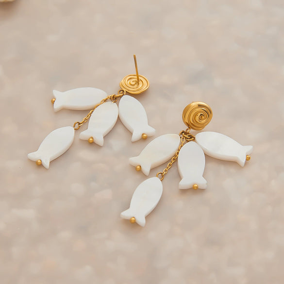 Wholesale Stainless Steel Geometric Shell Fish Pendant Earrings Jewelry With 18K Gold Electroplating Original And Minimalist Design