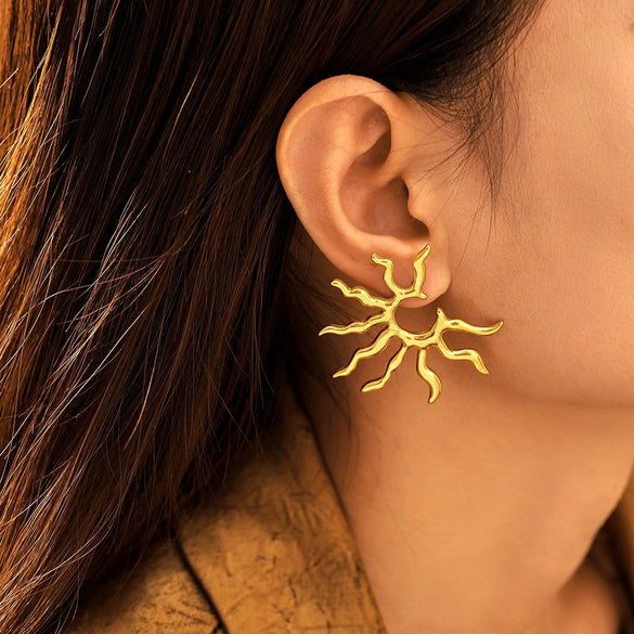 Wholesale Stainless Steel Geometric Sunflower Exaggerated Electroplated Women's Earrings