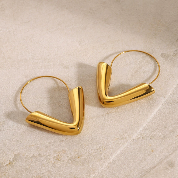 Wholesale Stainless Steel Geometric Triangular Pointed Earrings With 18K Gold Electroplating Original Design No Fading