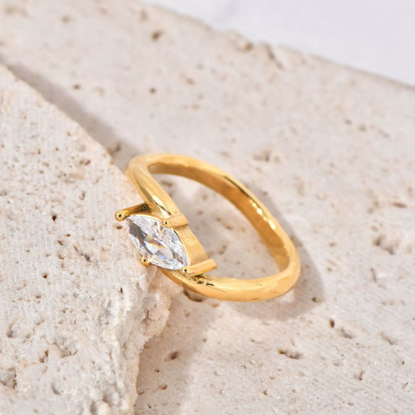 Wholesale Stainless Steel Geometric Wave Ring With Electroplating For Women
