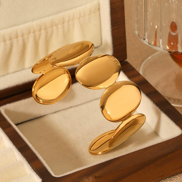 Wholesale Stainless Steel Geometric Wide Oval Light Luxury Simple Bracelet With Electroplating