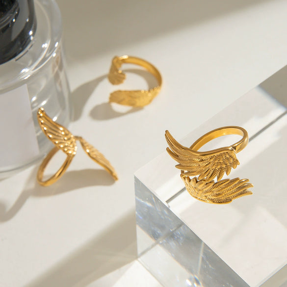 Wholesale Stainless Steel Geometric Wings Retro Style Electroplated Ring For Women