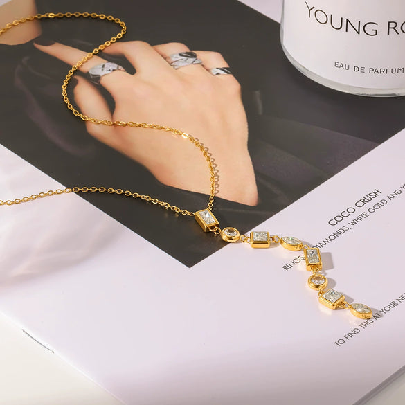 Wholesale Stainless Steel Geometric Zircon Splicing Pendant Oshaped Chain 18K Gold Plated Waterproof Necklace Jewelry For Women