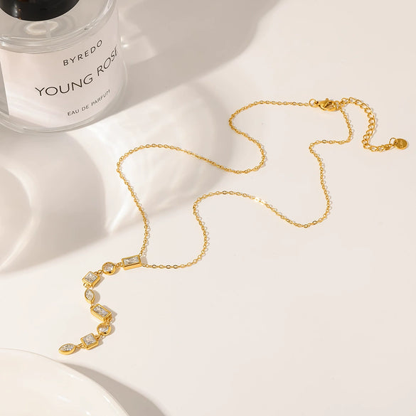 Wholesale Stainless Steel Geometric Zircon Splicing Pendant Oshaped Chain 18K Gold Plated Waterproof Necklace Jewelry For Women