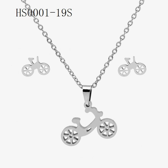 Wholesale Stainless Steel Gold Earrings Necklace Set With Bear Pattern Pendants And Ochain Electroplated With Letters Numbers Text Design