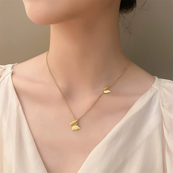 Wholesale Stainless Steel Gold Plated Frosted Animal Zodiac Butterfly Pendant Snake Bone Chain Necklace For Women