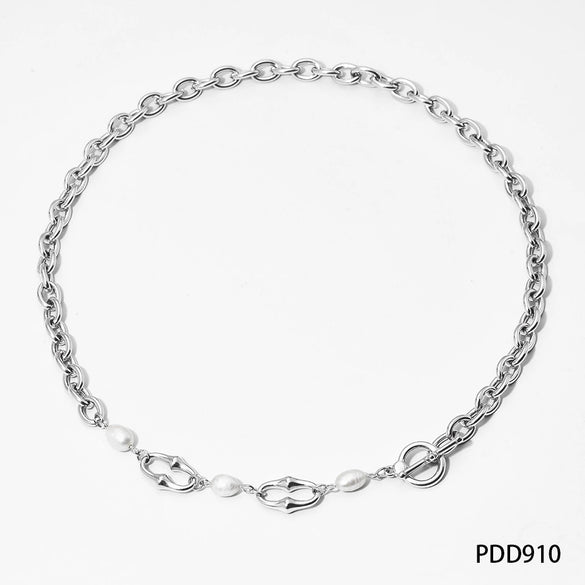 Wholesale Stainless Steel Gold Plated Necklace And Bracelet With Natural Freshwater Pearl Stitching And O Buckle Simple Geometric Style