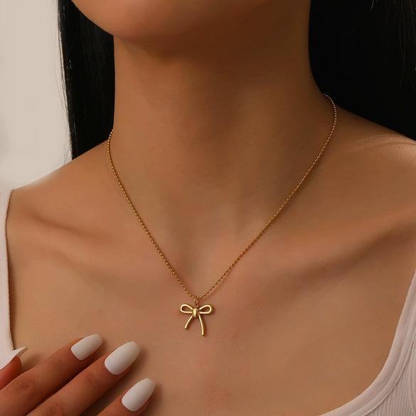 Wholesale Stainless Steel Goldplated Ball Chain Bow Clavicle Chain Necklace For Women