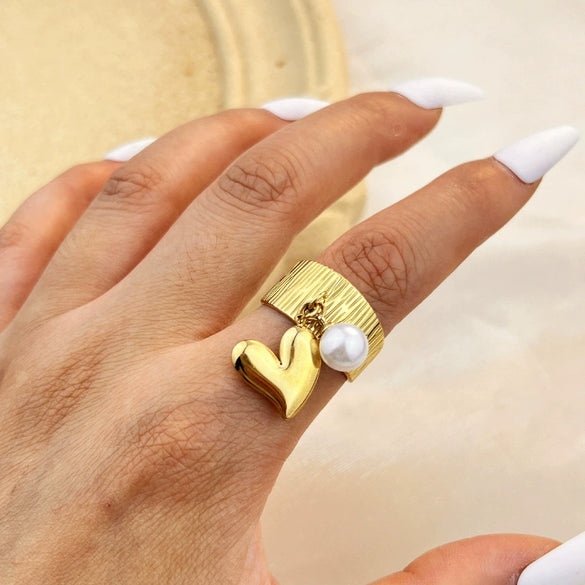 Wholesale Stainless Steel Goldplated Heartshaped Ring Jewelry