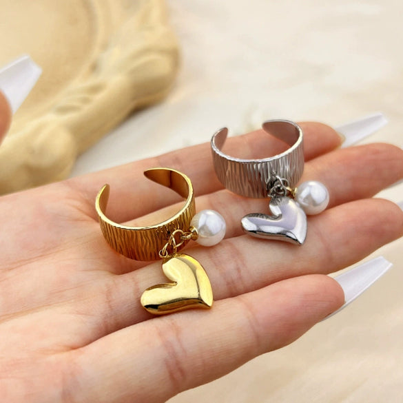 Wholesale Stainless Steel Goldplated Heartshaped Ring Jewelry