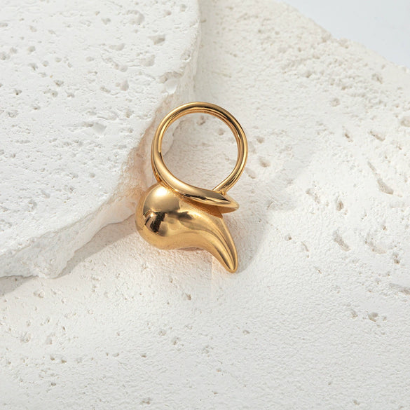 Wholesale Stainless Steel Goldplated Water Drop Shaped Fashion Commuter Ring With Joker Creative Design And Electroplating Treatment For Men And Women