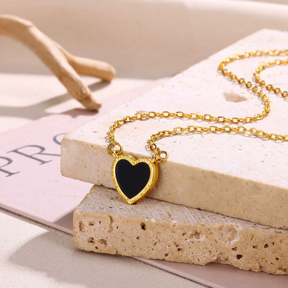 Wholesale Stainless Steel Heart Geometric Light Luxury Style Oil Dripping Necklace