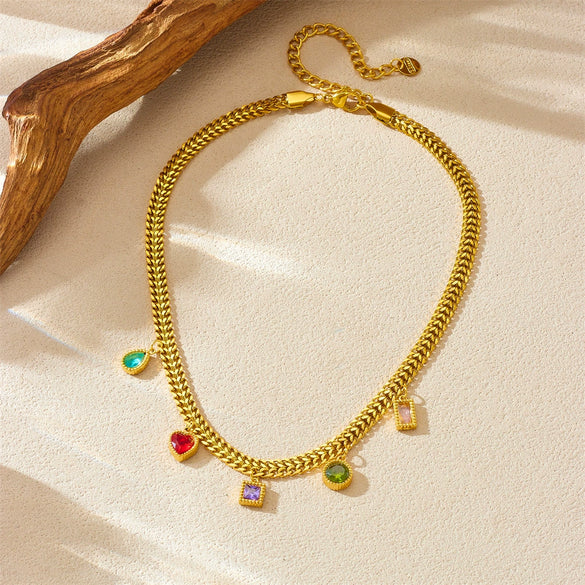 Wholesale Stainless Steel Heart Pendant Necklace With Geometric Pattern Goldplated For Women