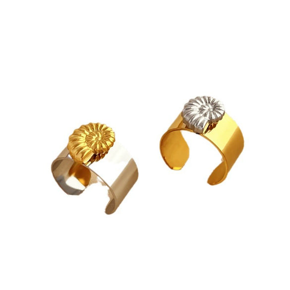 Wholesale Stainless Steel Heart Shape Electroplated Natural Style Unisex Ring