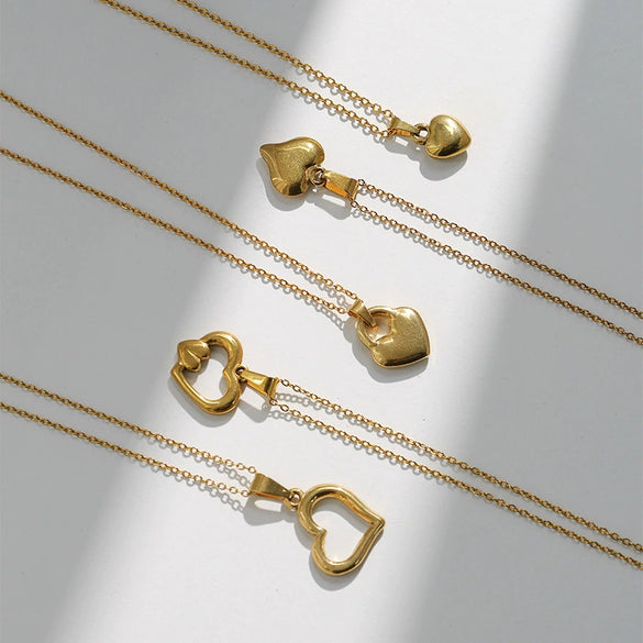 Wholesale Stainless Steel Heart Shape Pendant Necklace For Women Electroplated Fashion Trend Clavicle Chain