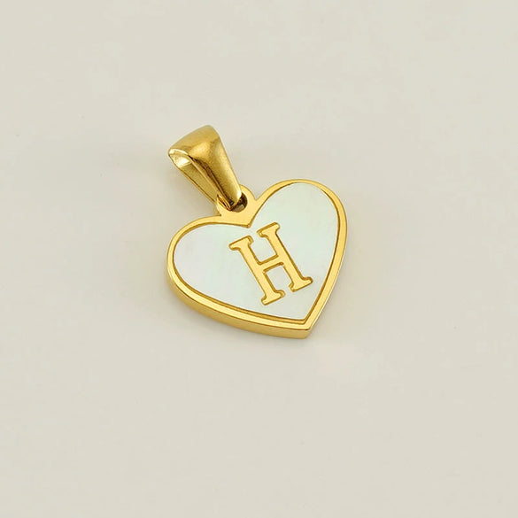 Wholesale Stainless Steel Heart Shaped Letter Pendant Clavicle Chain With Electroplating