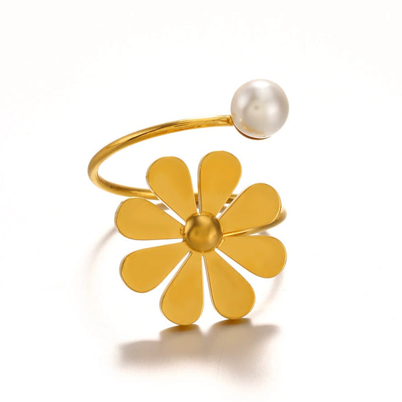 Wholesale Stainless Steel Heartshaped Flower Ring With Electroplating For Women