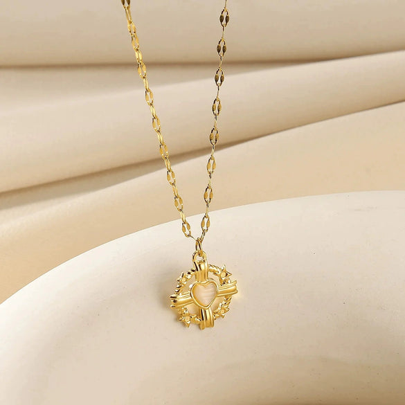 Wholesale Stainless Steel Heartshaped Zircon Pendant Necklace With Electroplating For Women Light Luxury Style