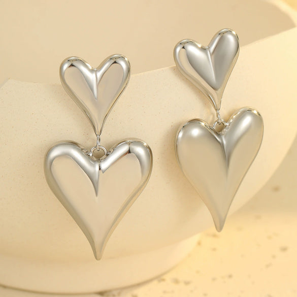 Wholesale Stainless Steel Hollow Love Tassel Earrings 18K Gold Texture Electroplated For Women