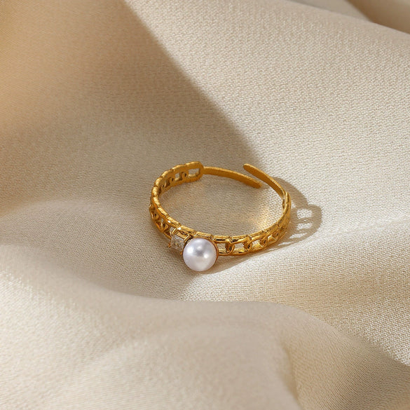 Wholesale Stainless Steel Inlaid Imitation Pearl Geometric Ring Electroplated Jewelry