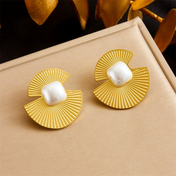 Wholesale Stainless Steel Jewelry Earrings Retro Fashion Metal Fan Box Pearl Accessories Electroplated For Women