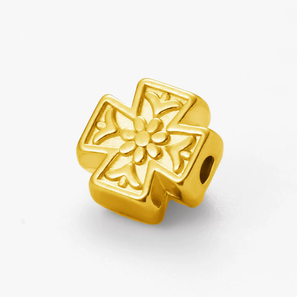 Wholesale Stainless Steel Jewelry Spacer Beads Accessories With Retro Cross Round Flower Conch Pattern And Colorpreserving Casting Electroplating Process