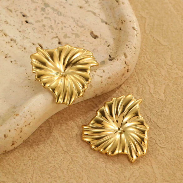 Wholesale Stainless Steel 18K Electroplated Flower Leaf Women's Fashion Light Luxury Earrings
