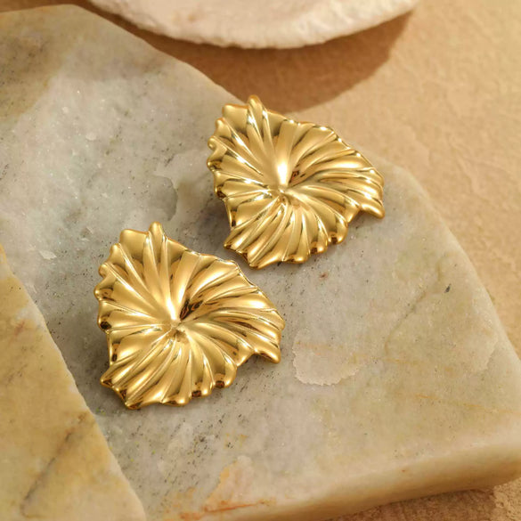 Wholesale Stainless Steel 18K Electroplated Flower Leaf Women's Fashion Light Luxury Earrings