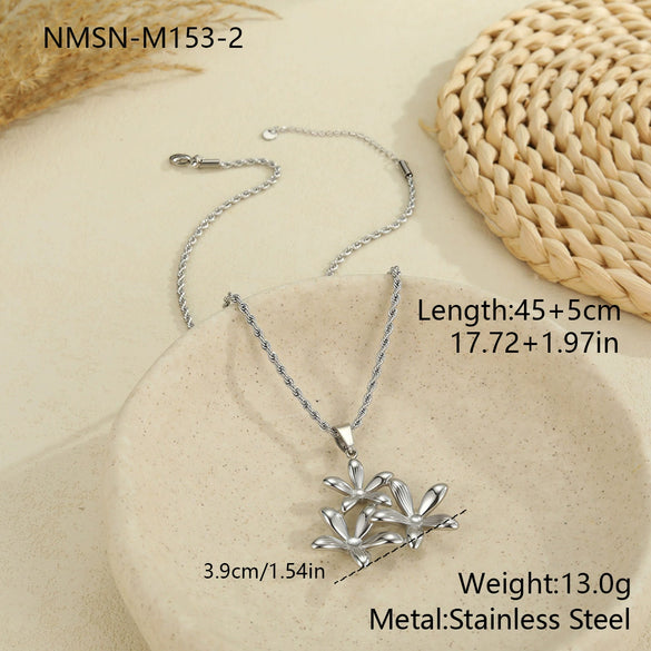 Wholesale Stainless Steel 18K Gold Electroplated Geometric Threedimensional Hollow Flower Pendant Necklace For Women