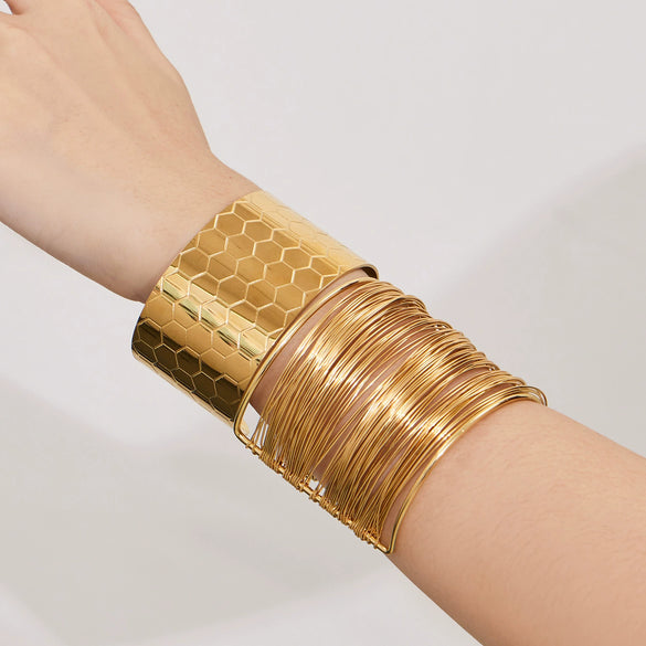 Wholesale Stainless Steel 18K Gold Electroplated Geometric Wide Bracelet Fashion Accessories