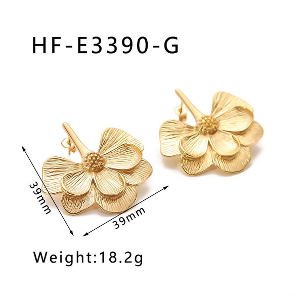 Wholesale Stainless Steel 18K Gold Plated Flower Elegant Retro Earrings For Women Electroplated