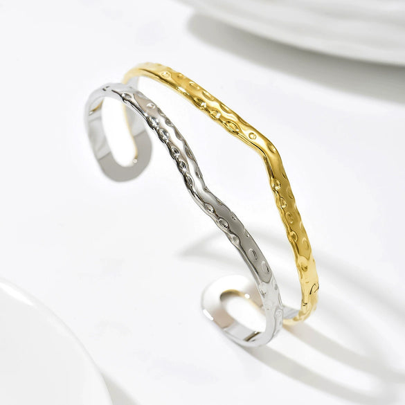 Wholesale Stainless Steel 14K Gold Plated Geometric Sophisticated Irregular Open Bracelet Accessories