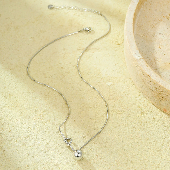 Wholesale Stainless Steel 18K Gold Plated Knot Winding Round Bead Pendant Necklace For Women