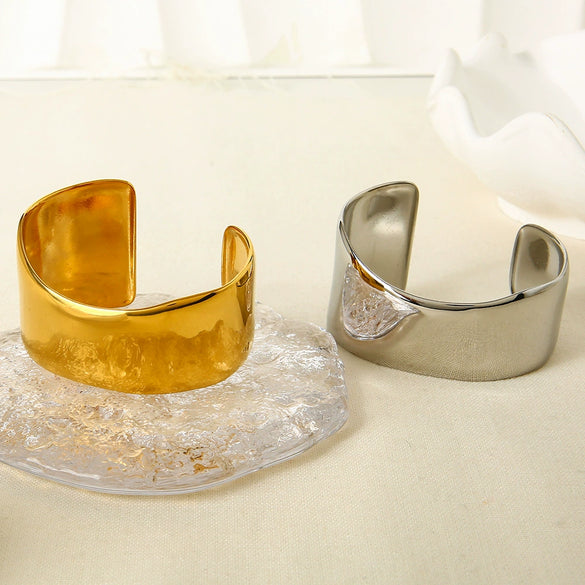 Wholesale Stainless Steel 18K Gold Plated Open Bracelet For Women