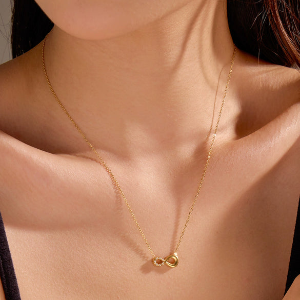 Wholesale Stainless Steel 18K Infinite Loop 8Shaped Geometric Titanium Steel Necklace For Women With Electroplating