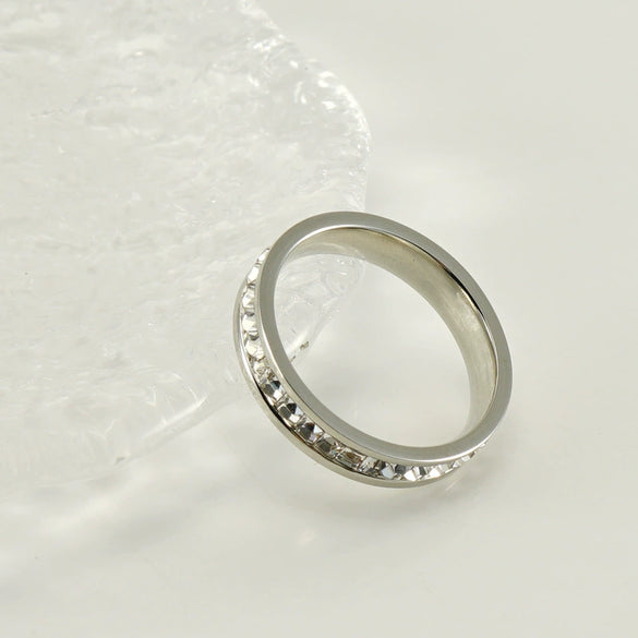 Wholesale 316L Stainless Steel Ladies Geometric Star Inlaid Zircon Electroplated Ring Jewelry