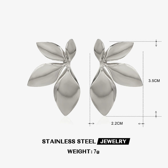 Wholesale Stainless Steel Leaf Flower Electroplated Asymmetric Earrings For Women Retro Simple Style