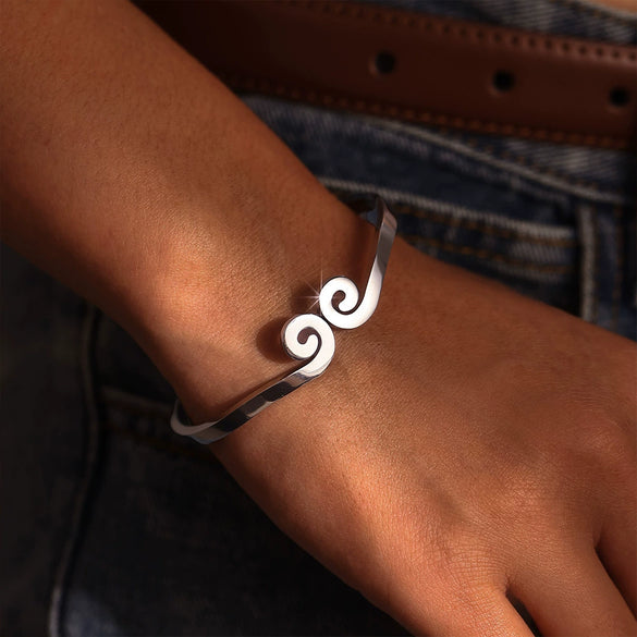 Wholesale Stainless Steel Light Luxury Geometric 18K Gold Plated Bracelet