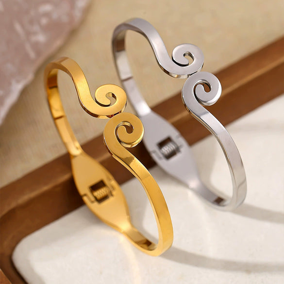Wholesale Stainless Steel Light Luxury Geometric 18K Gold Plated Bracelet