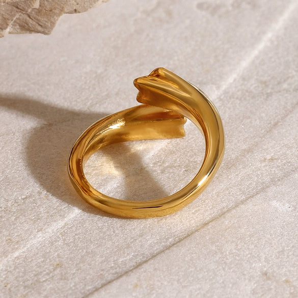 Wholesale Stainless Steel Light Luxury Ring With Geometric Design And Electroplating For Women
