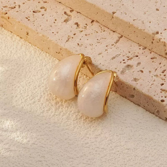 Wholesale Stainless Steel Light Luxury Teardrop Earrings With Electroplating Design